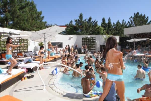 Summer Party, Liquid Pool party, Free Entry, Guestlist, Table deals